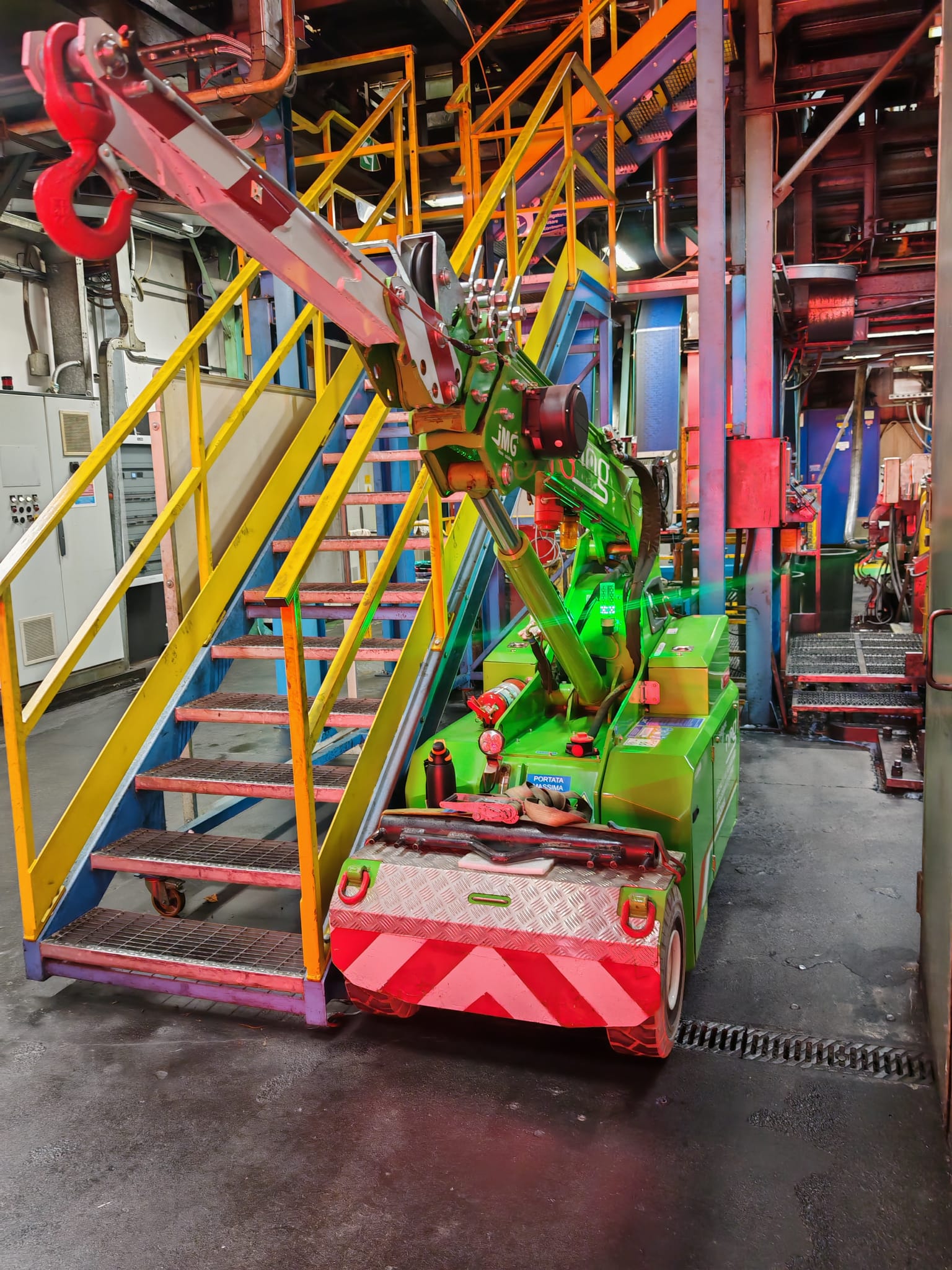 JMG Cranes MC 25s