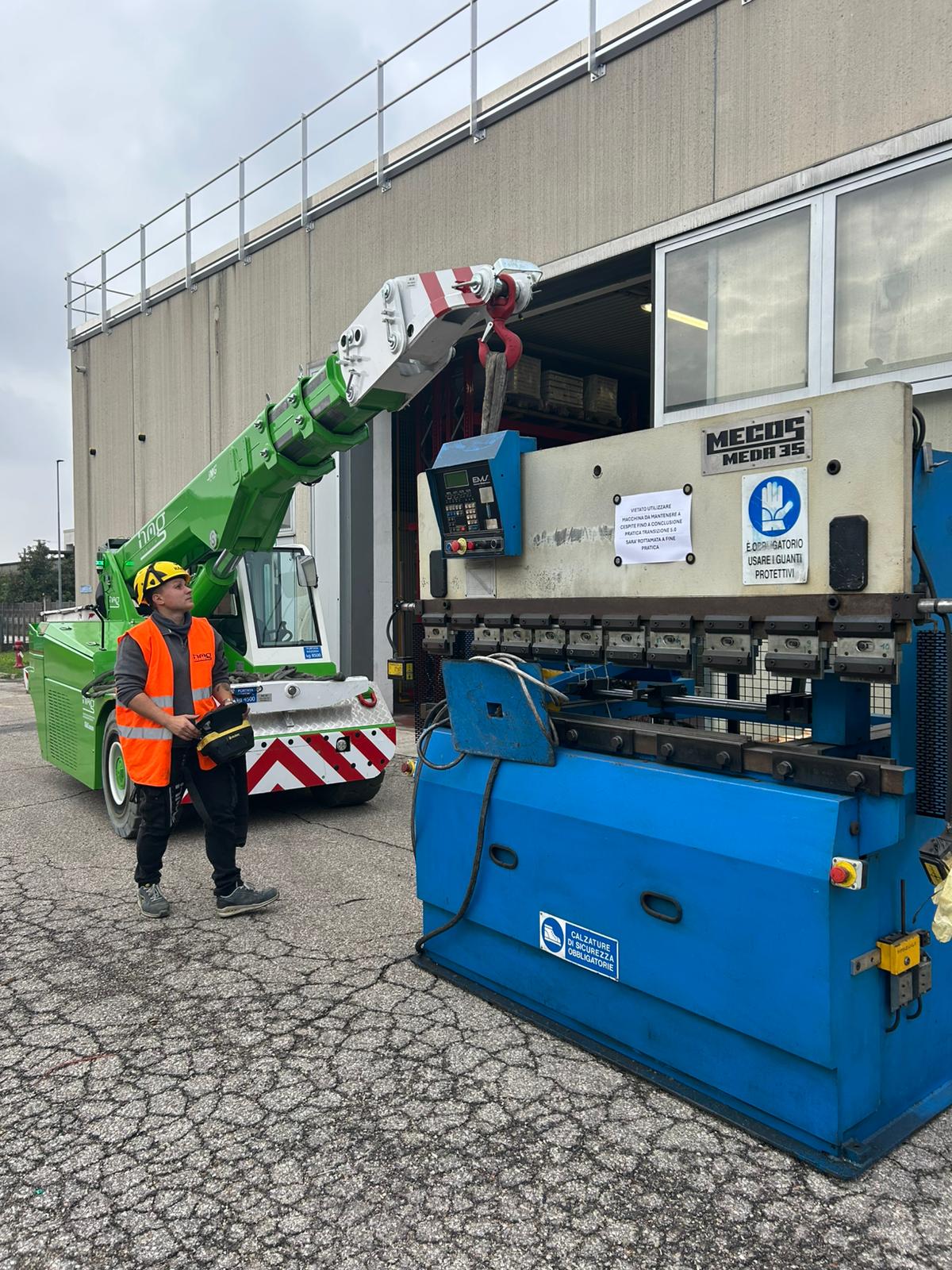 JMG Cranes MC 85 — vista 1